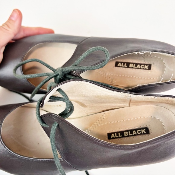 All Black Footwear Platform Lace up Mary Janes Brown Woven Embossed Size 38 - Picture 10 of 13